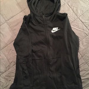 Nike Women’s Hooded Neck Long Sleeve Sweatshirt XL